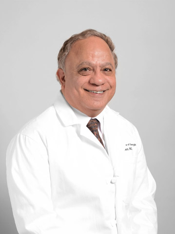 Gastroenterologist Dr. Frank Lopez